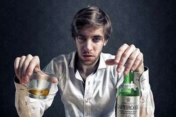 Признаки алкоголизма у мужчин