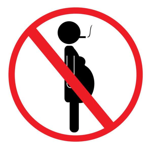 Беременным запрещено курить